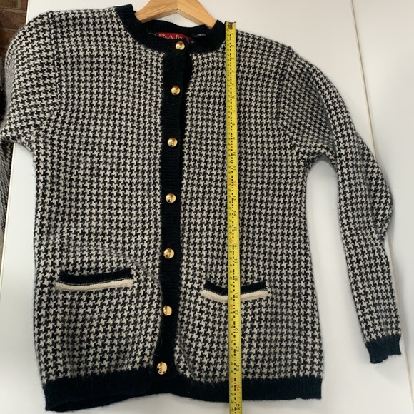 Jos. A. Bank cardigan - Picture 4 of 7